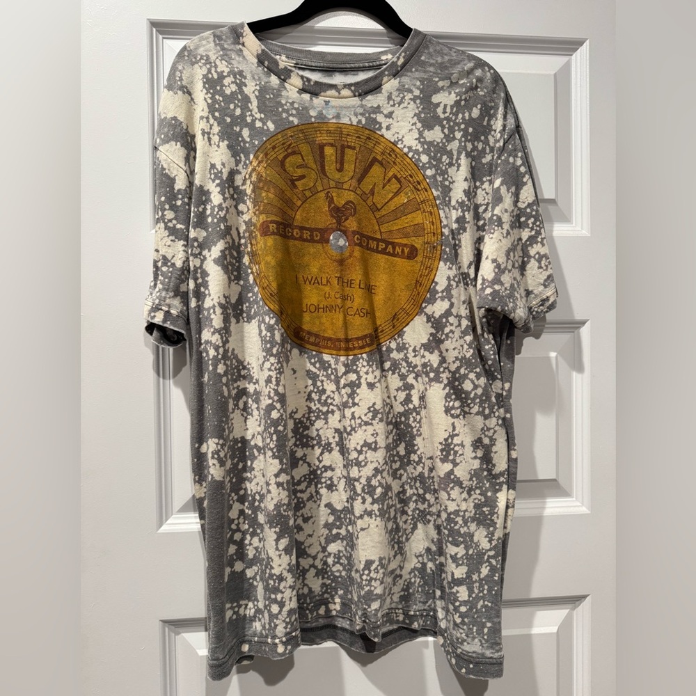 Bleached Johnny cash tee